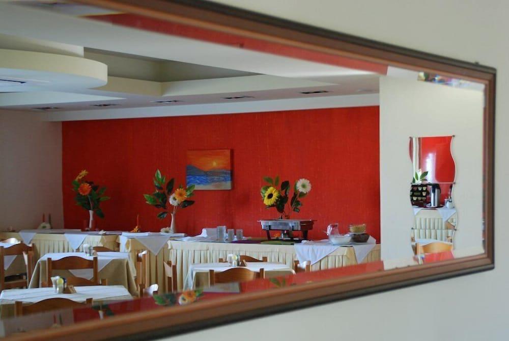 Ermioni Beach Paralia Kourna Kültér fotó